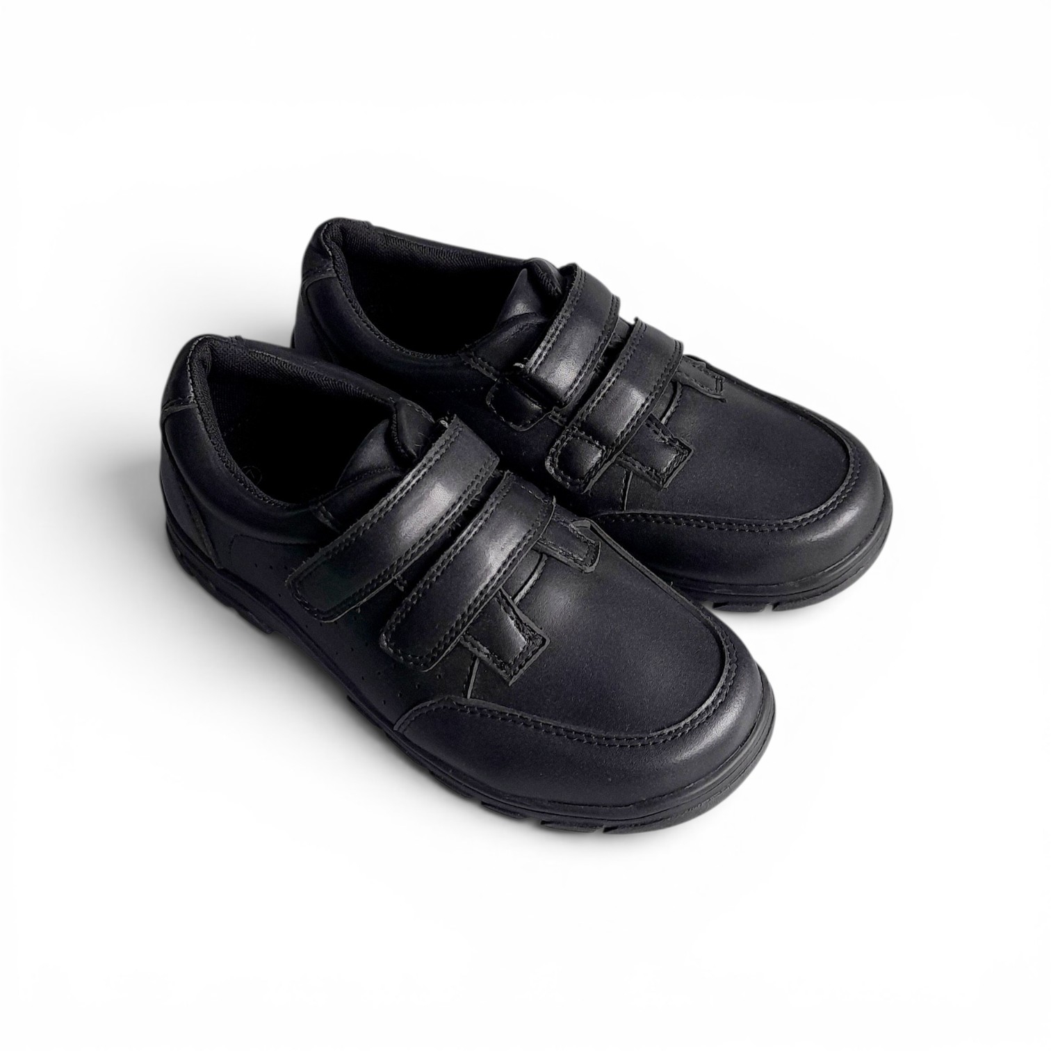 Ricardo velcro shoes